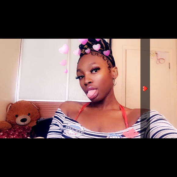 Meet your Posher, Paradise - Picture 1 of 1